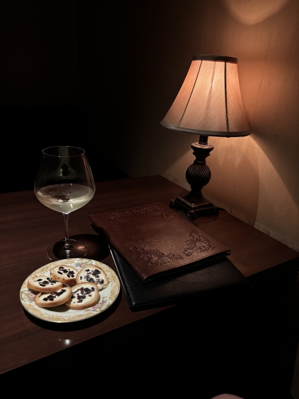 EISHI(ｴｲｼ) 柄にもなく