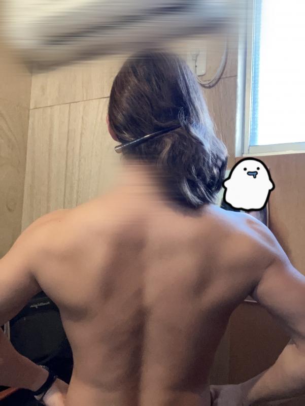 TAKA（ﾀｶ） 俺の背中