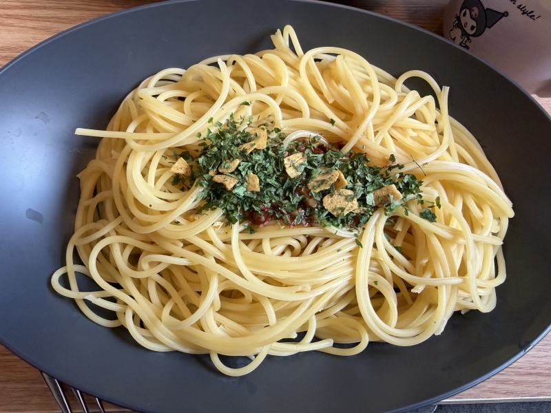 SHINA(シナ) ペペロンチーノ!!!