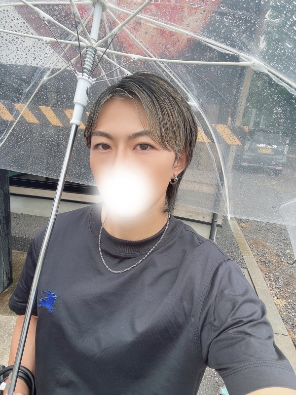 RINTAROU(ﾘﾝﾀﾛｳ) 傘お忘れなく☔️
