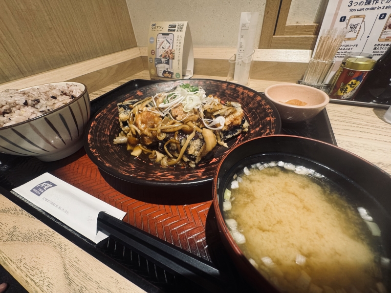 AGITO(ｱｷﾞﾄ) 期間限定に目がいく男