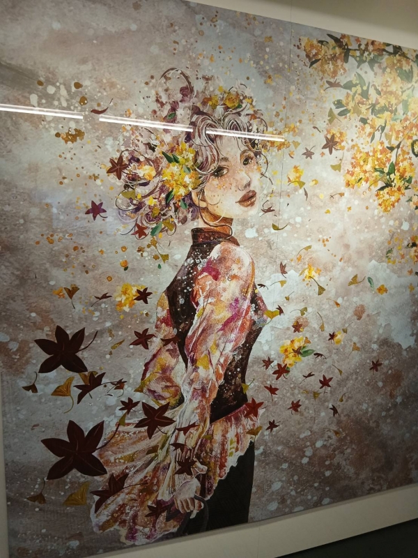 TOUYA(ﾄｳﾔ) 秋の雰囲気漂う女性