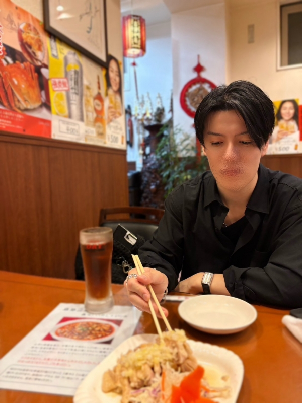 EISHI(ｴｲｼ) 禁酒中なのでウーロン茶