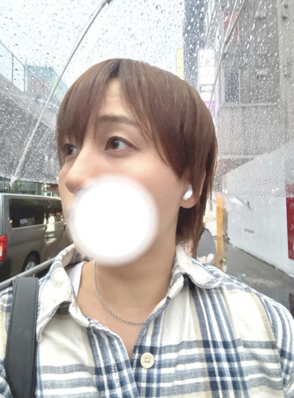 SYUNA(ｼｭｳﾅ) 傘、入りますか？