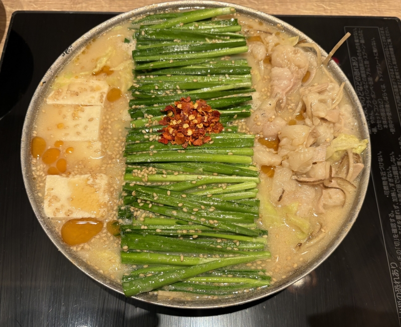 SHIMON(ｼﾓﾝ) もつ鍋🍲