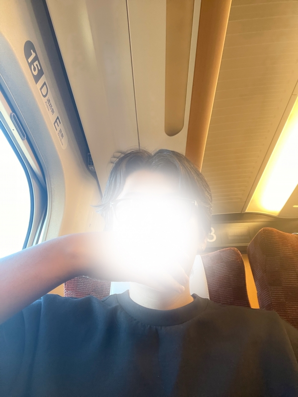 REN(レン) 到着