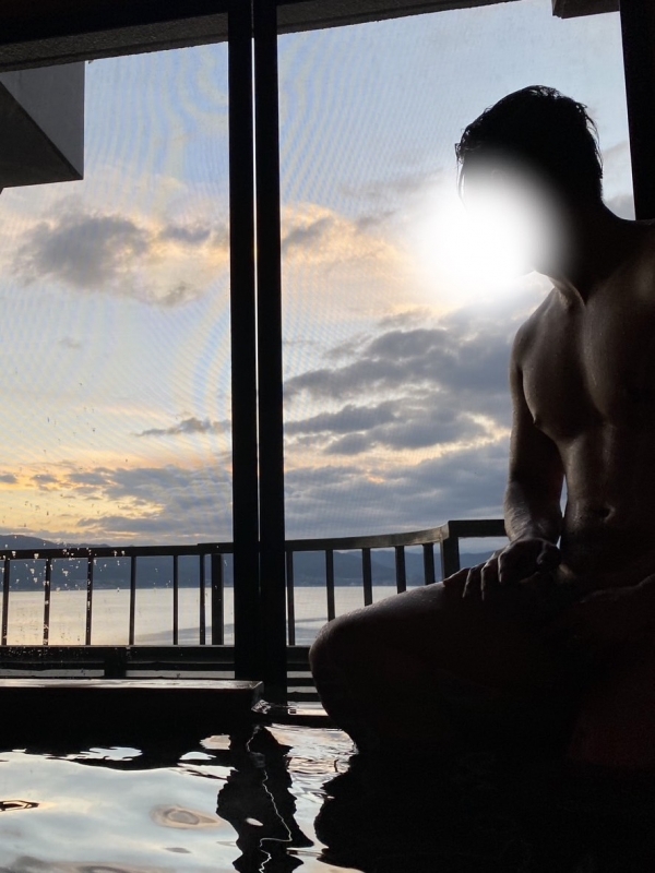 MINATO(ﾐﾅﾄ) 仕事終わって筋トレ前の大戸屋🏋️