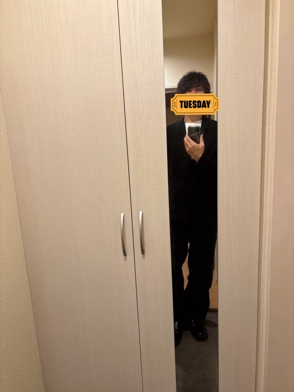 HIROTO（ﾋﾛﾄ） 今週も出勤してます🙆‍♂️