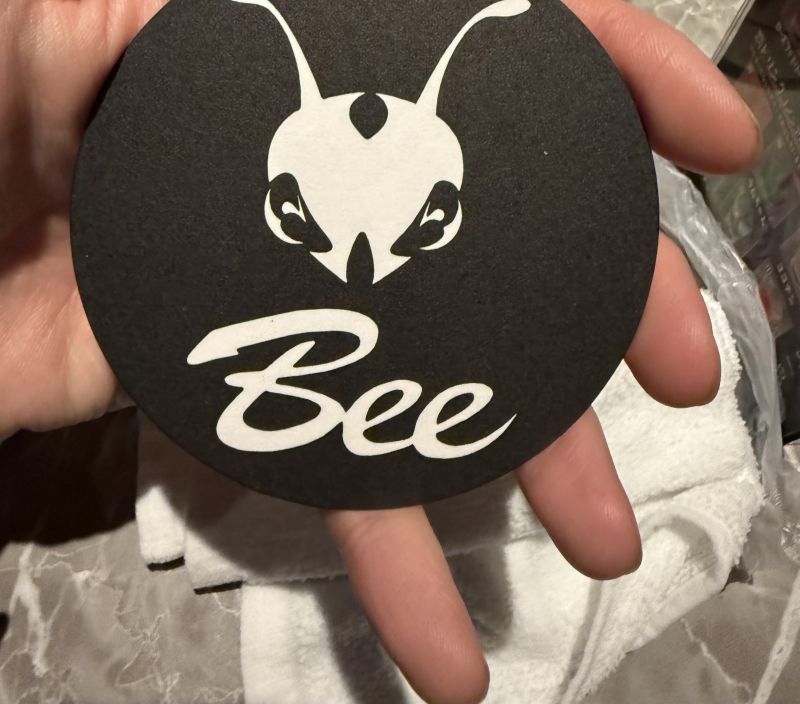 HANI(ハニ) 🐝みつけた①