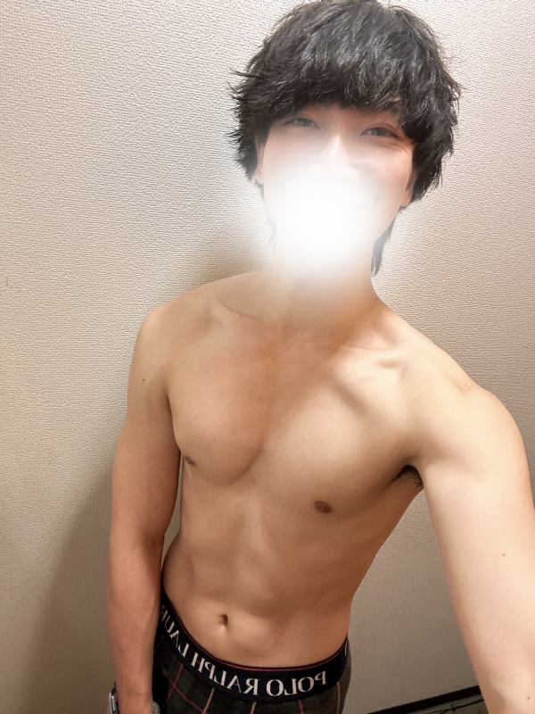 HAYATO(ハヤト) 寝心地満点のふかふかおっぱい枕で寝てみる?