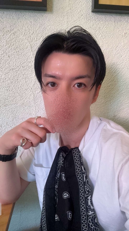 EISHI(ｴｲｼ) エプロンにしてるだけですファッションではないです