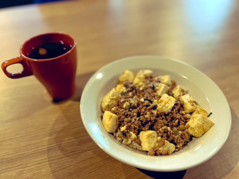 HIBARI(ﾋﾊﾞﾘ) ポカポカ麻婆豆腐丼