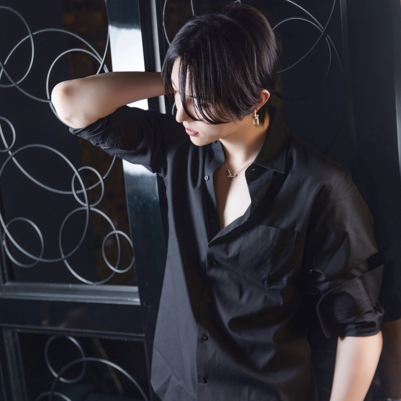 YUU (ﾕｳ) BLACK