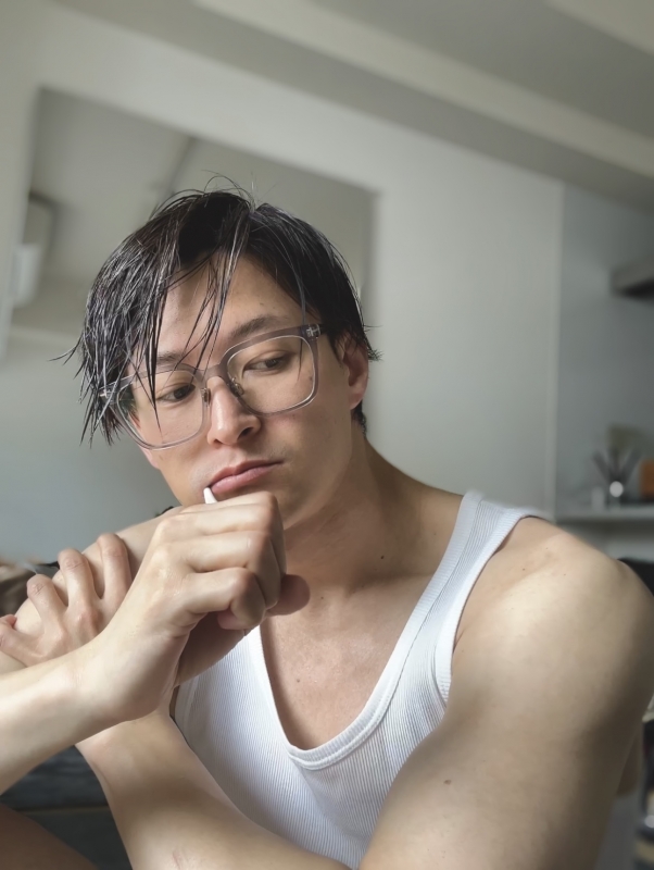 KONOSUKE(コウノスケ) ねむい