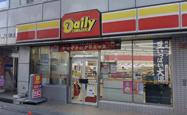 デイリーヤマザキ 勝山店前